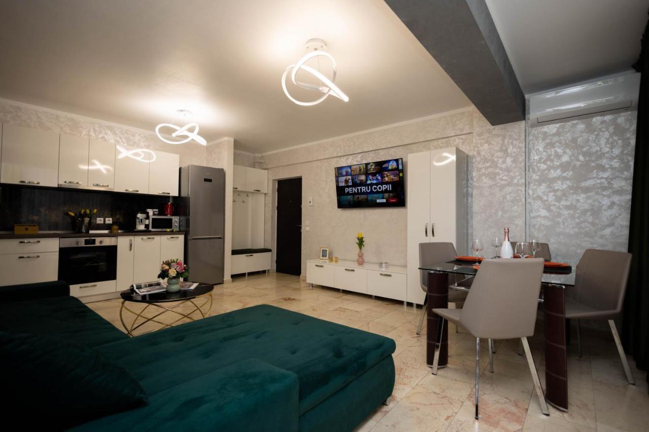 Central Apartament 3 Iasi Extérieur photo